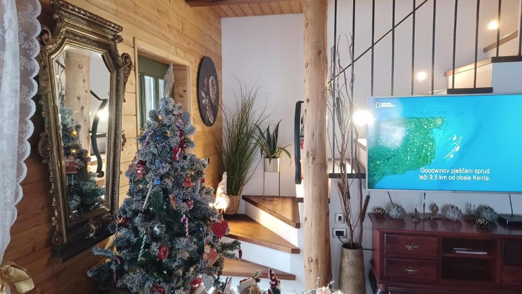 Fotografia z galérie ubytovania Kuća za odmor uz rijeku Slapnica, u Parku prirode Žumberak, finska sauna i jacuzzi v destinácii Krašić