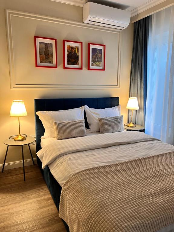 
Studio with Sofa Bed
