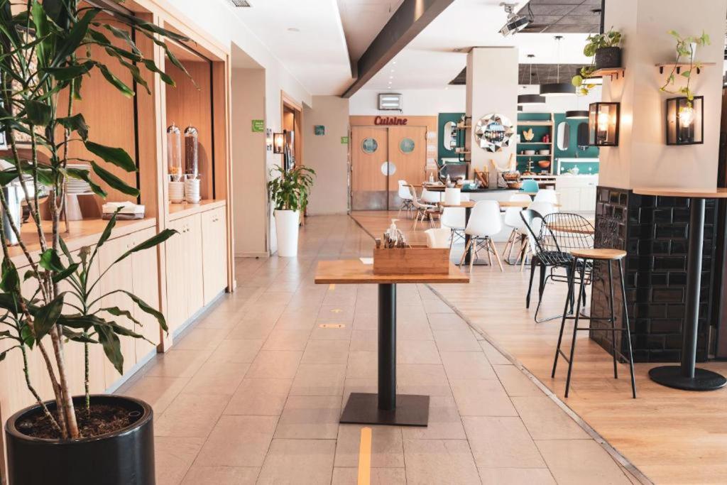 Restaurace v ubytování Travelodge BCN Cornella Fira