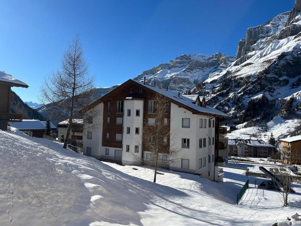 gemütliches Studio mit tollem Ausblick - Resim 5