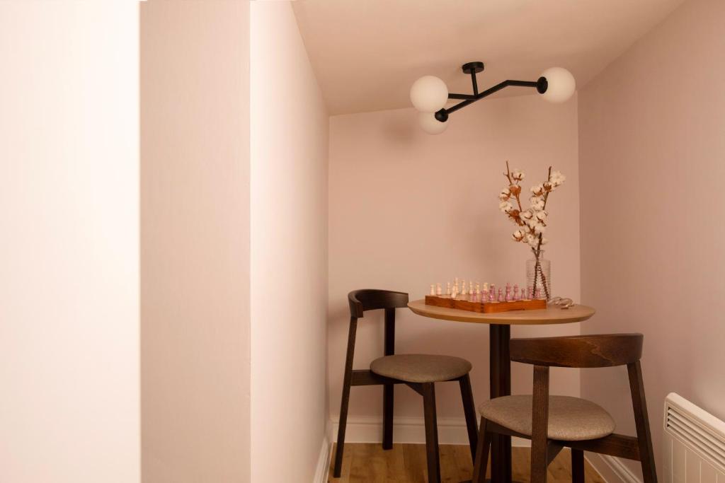 Bob W London Holland Park - Estudio Original - Planta Baja Con Zona De Cocina