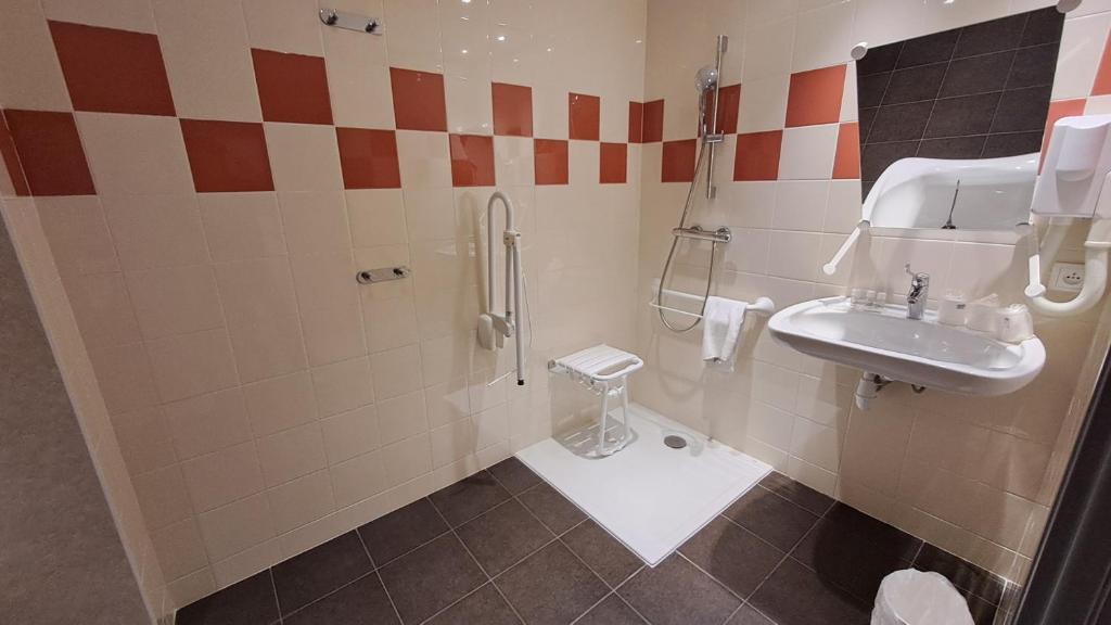 Hotel Val Vert - Camera Doppia Con Letti Singoli - Accesso Disabili