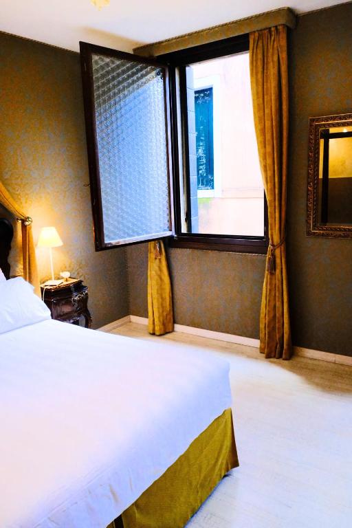 H O T E L S A N G A L L O l - Resim 44