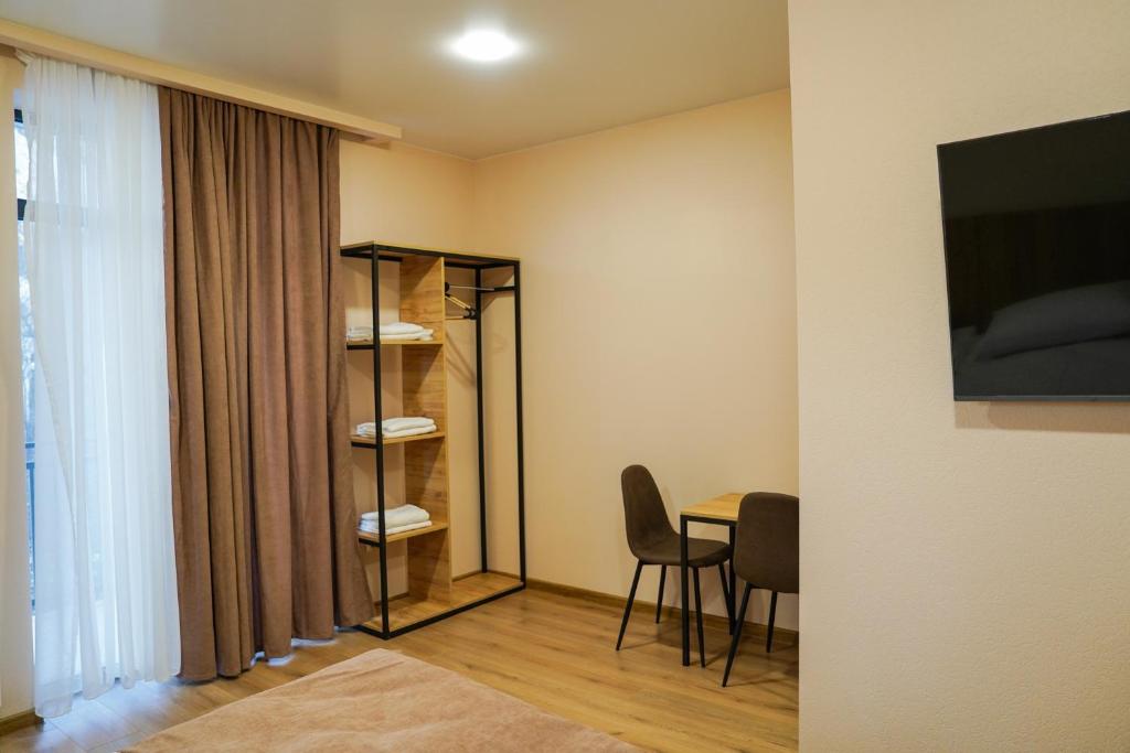 TV o dispositivi per l'intrattenimento presso Peak Hotel Kazbegi