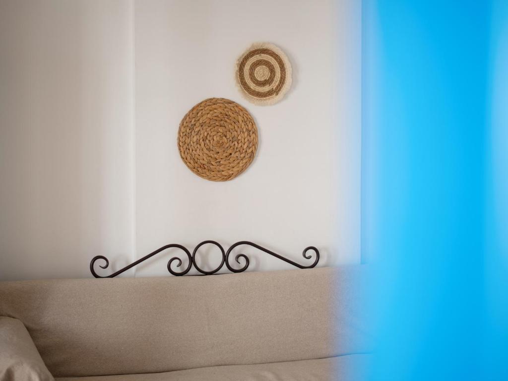 Dafnis Koufonisia - 17