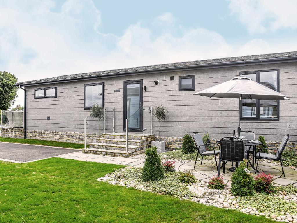 Alde Lodge by The Suffolk Cottage Collection 6