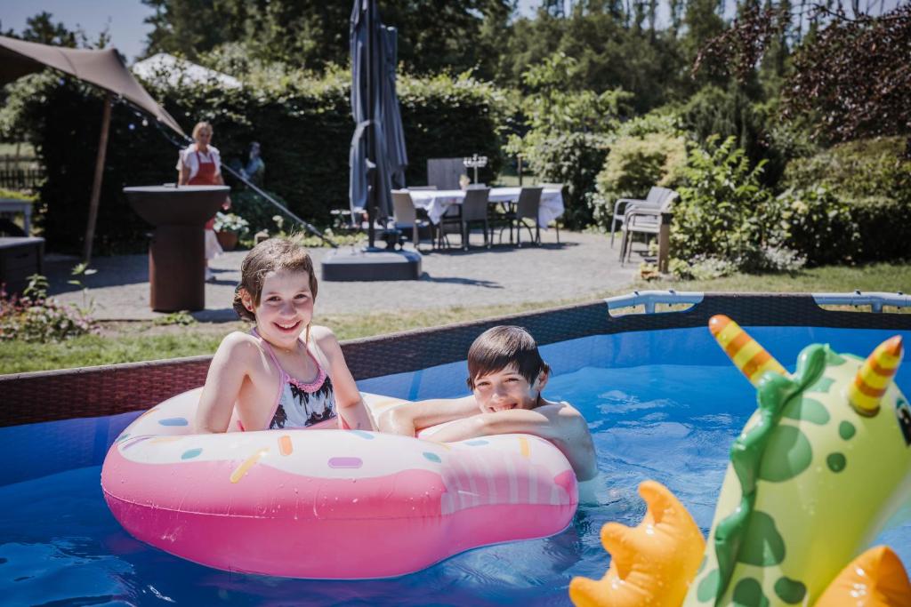 Děti v ubytování B&B Hullebrug