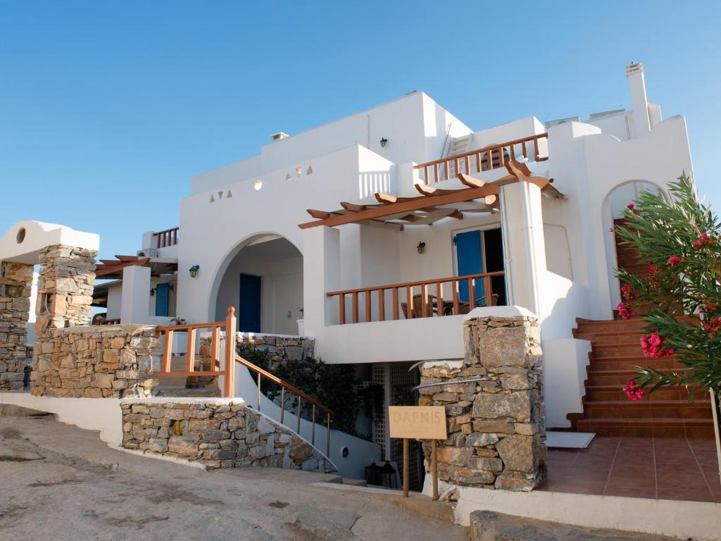 Dafnis Koufonisia - 5