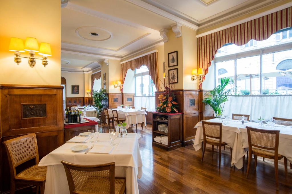 Restaurace v ubytování Bettoja Hotel Atlantico