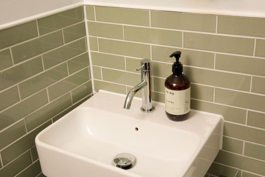 Bob W London Olympia - Resim 23