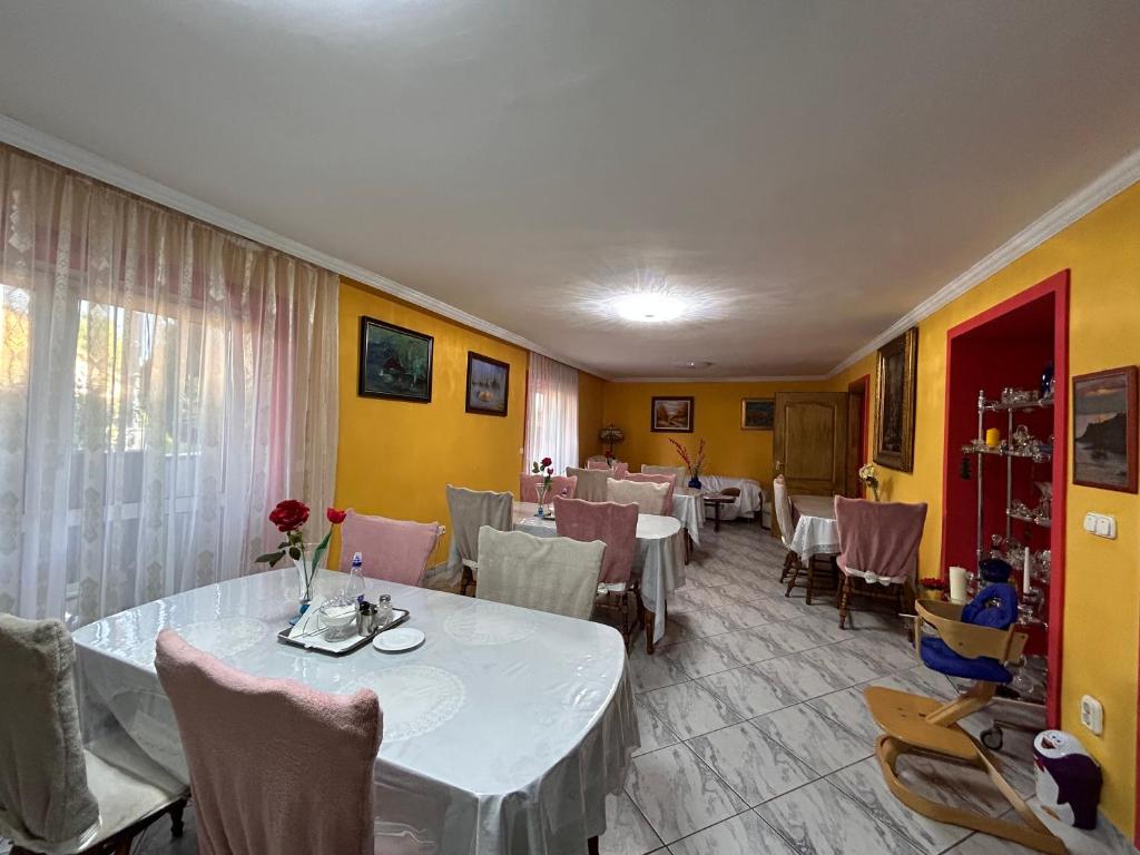 Hévíz Kristály Apartman - Resim 33