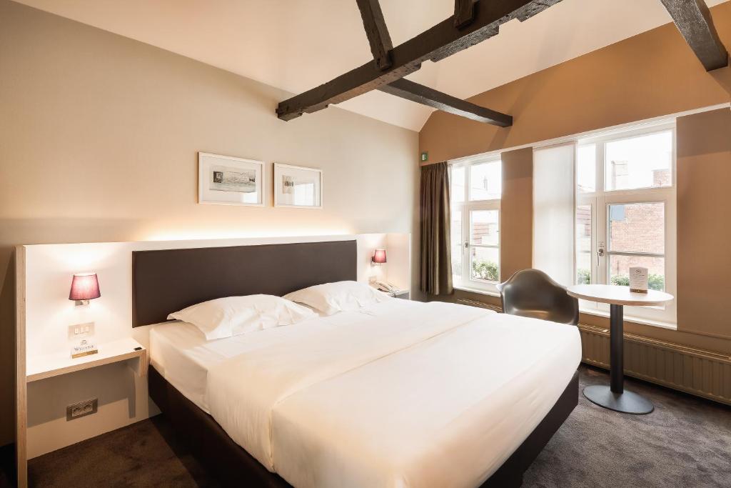 Travel Proud Sustainability certification Hotel Navarra Brugge - Petite Chambre Double Avec Vue Sur La Ville