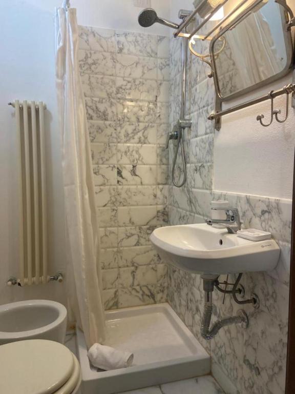 Bagno di Giada Sirio & Giada Orione