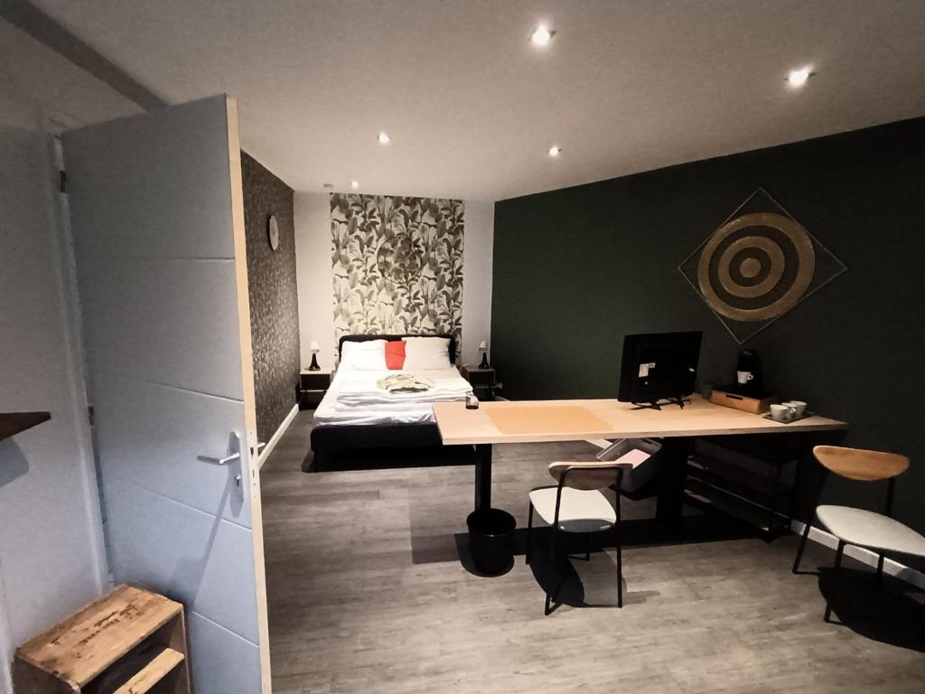 Postel nebo postele na pokoji v ubytování Chambre avec entrée privative