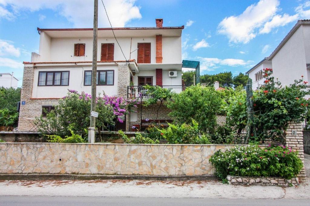 Apartments Zana
