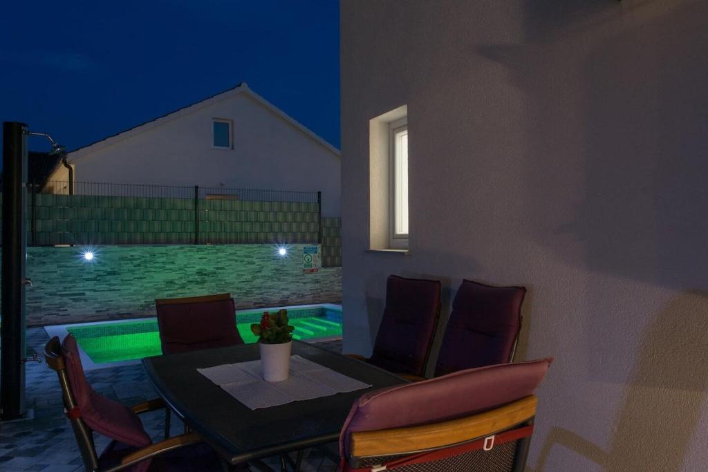Patio nebo venkovní prostory v ubytování House Ivica