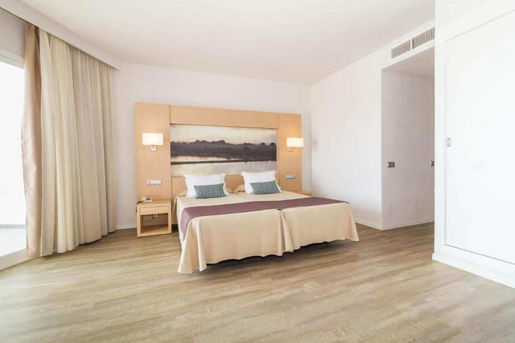 Eix Lagotel Holiday Resort - 家庭房