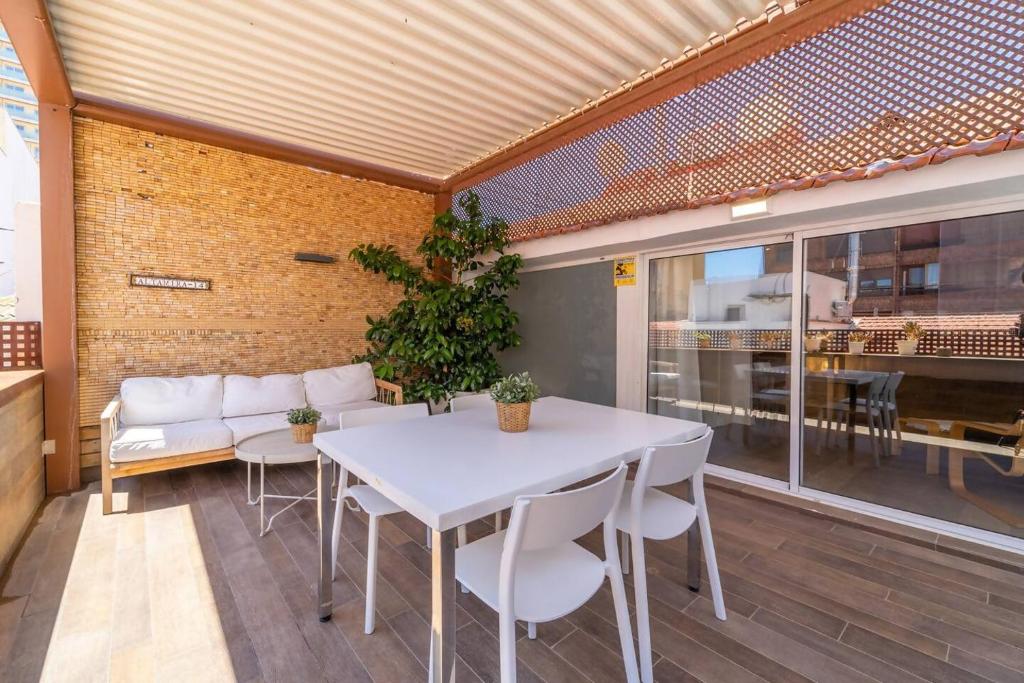 Balkón alebo terasa v ubytovaní LovelyLoft Altamira Duplex