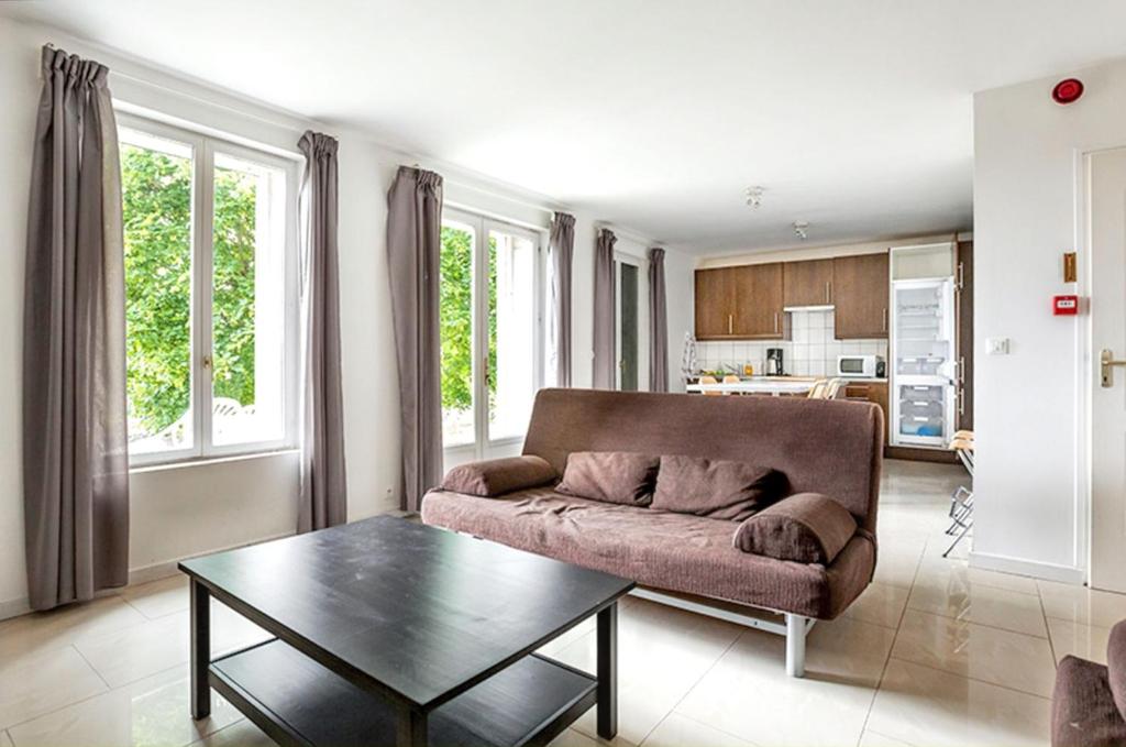 Maison accueillante à Monthenault avec jardin privé