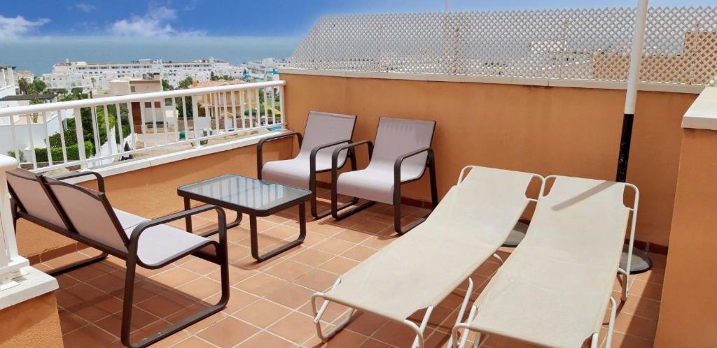 Balkon lub taras w obiekcie Seaside Apartment in Mojácar + Pool