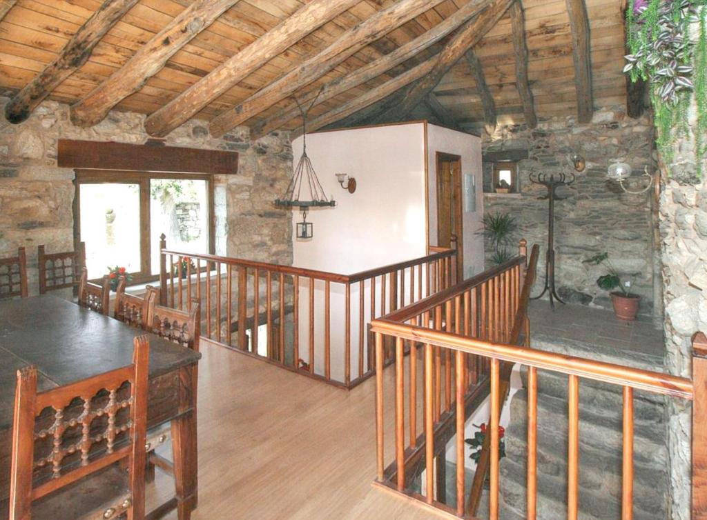 Zdjęcie z galerii obiektu Welcoming House in Paradela with BBQ included w mieście Paradela