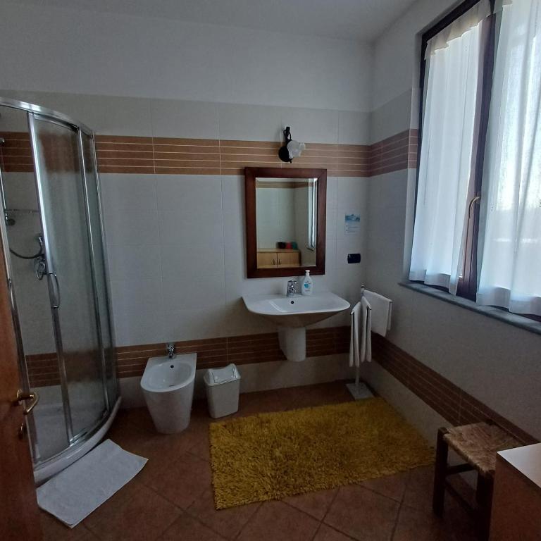 Koupelna v ubytování Agriturismo Le Viole