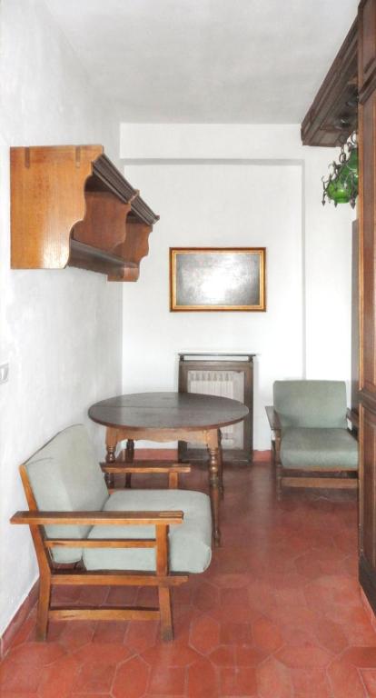 Posedenie v ubytovaní Authentic Chalet in Grazalema with Private Pool