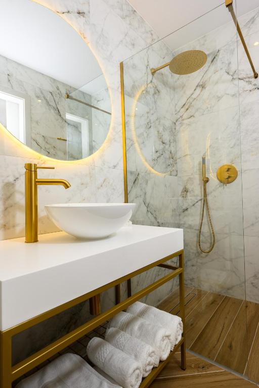 XVI Suites - Adults Only - 15