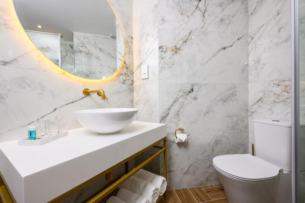 XVI Suites - Adults Only - 6