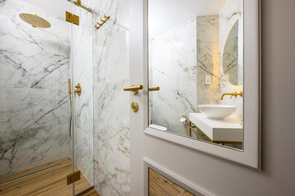 XVI Suites - Adults Only - 5