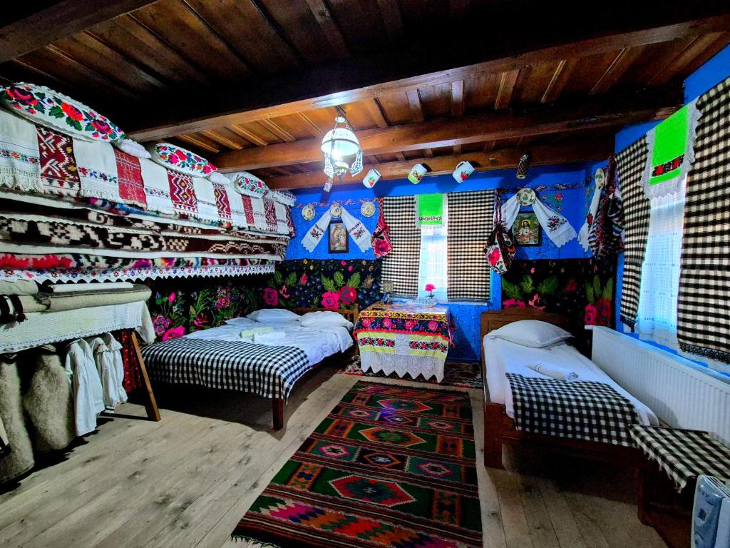 Pensiunea Inima Maramureșului - Triple Chambre Avec Douche