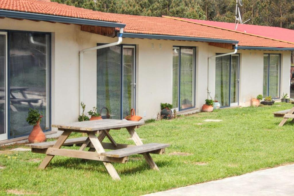 Κήπος έξω από το Comfortable apartment in Pataias with garden and shared pool