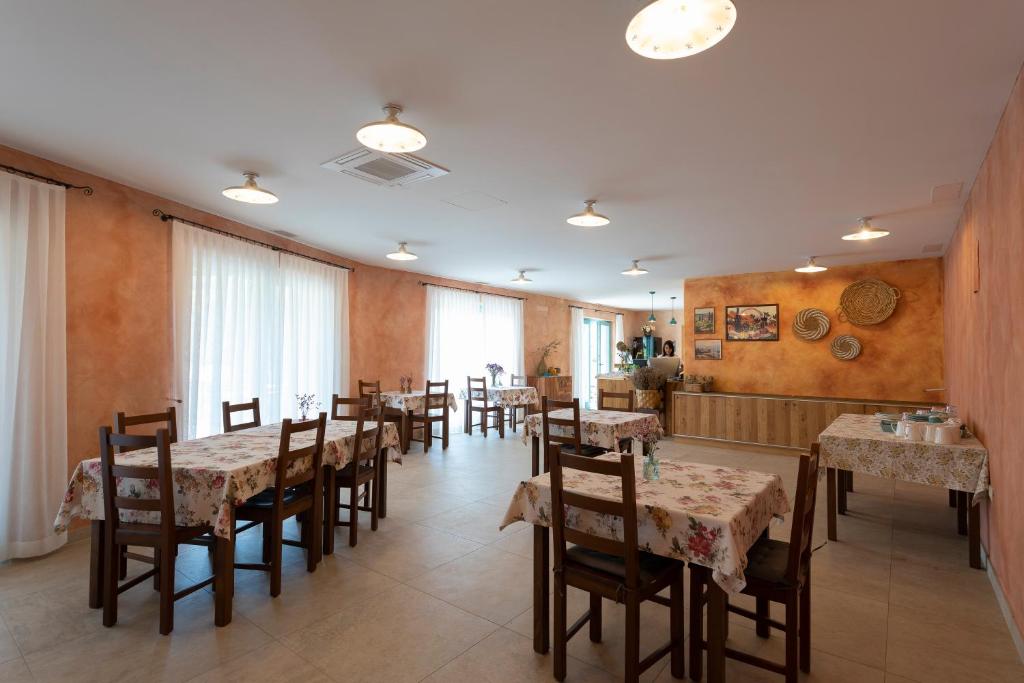 Restaurace v ubytování Kamp Brda Camping and rooms