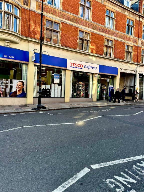 BARKER'S OF RICHMOND - 2026 Reviews & Information Australia