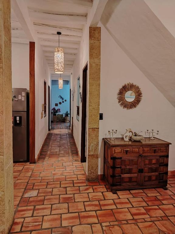 Kuchyň nebo kuchyňský kout v ubytování Casa VaraEchada en Barichara