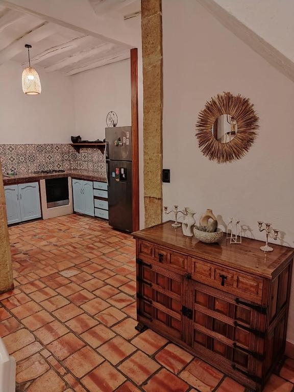 Kuchyň nebo kuchyňský kout v ubytování Casa VaraEchada en Barichara