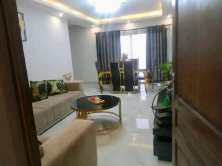 Posezení v ubytování Appartement Fitahiana famille