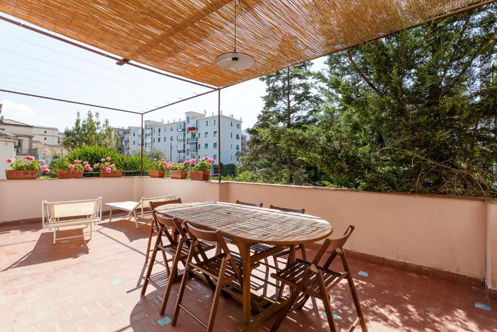 Balkón alebo terasa v ubytovaní Sorrento Central Flats