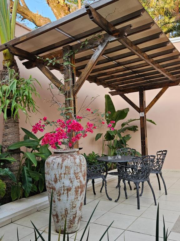 Vrt pred nastanitvijo Casa Garay Hotel 658