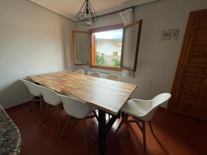 Fotografie z fotogalerie ubytování Casa Mira Mijedo v destinaci Argoños