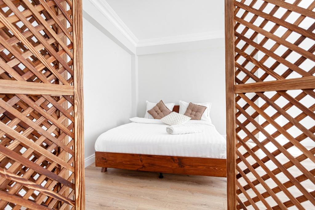 Postel nebo postele na pokoji v ubytování Charming Spacious 4 Big rooms with Sweet king beds