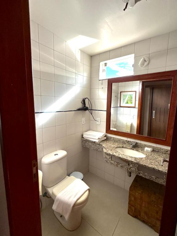Koupelna v ubytování Sarana Praia Hotel