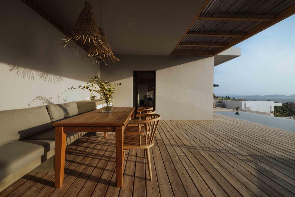 A balcony or terrace at Villa Pelagia