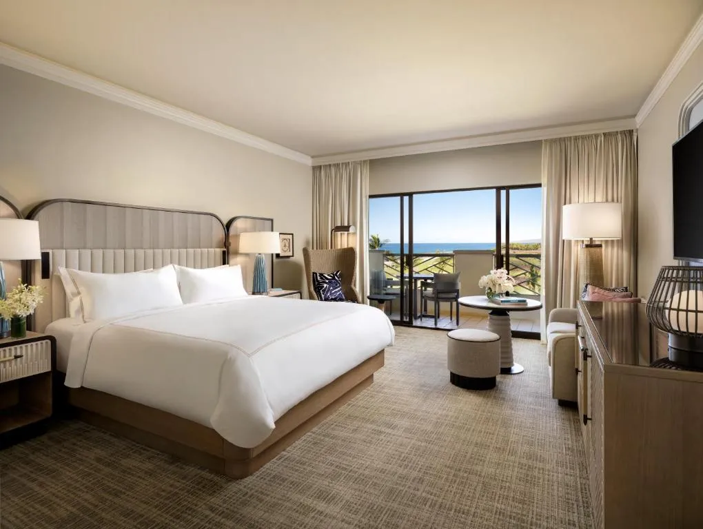 Fairmont Gold Premium King Room with Ocean View