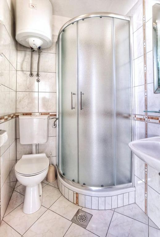 Kúpeľňa v ubytovaní Apartments Branka