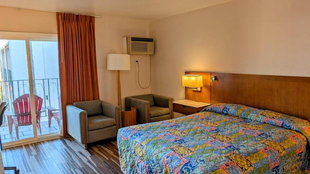 Royal Century Hotel at LAX - 