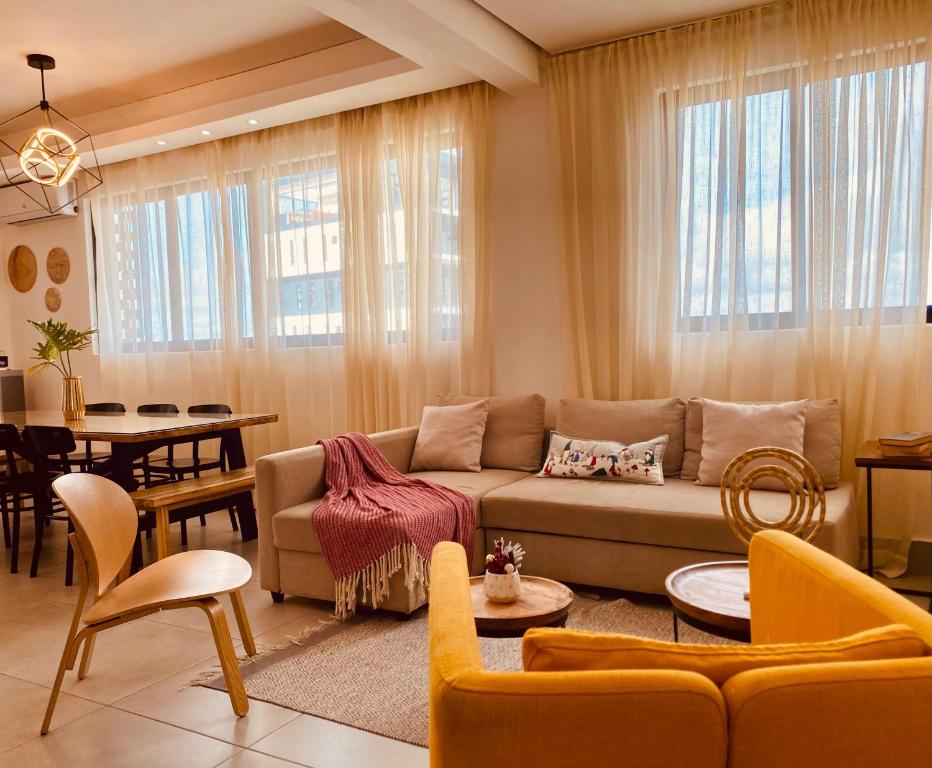 Hermoso apartamento de dos dormitorios - Housity