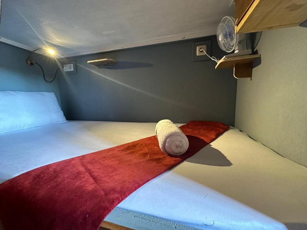 Postel nebo postele na pokoji v ubytování Khabita Beach Resort