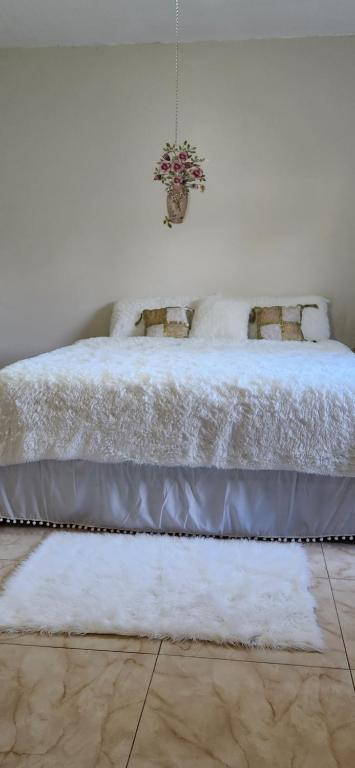 Ліжко або ліжка в номері Swabys Hope Hideaway