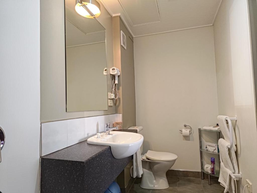 Landmark Manor - Resim 44